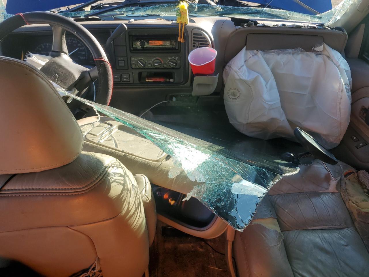 2000 CHEVROLET Tahoe