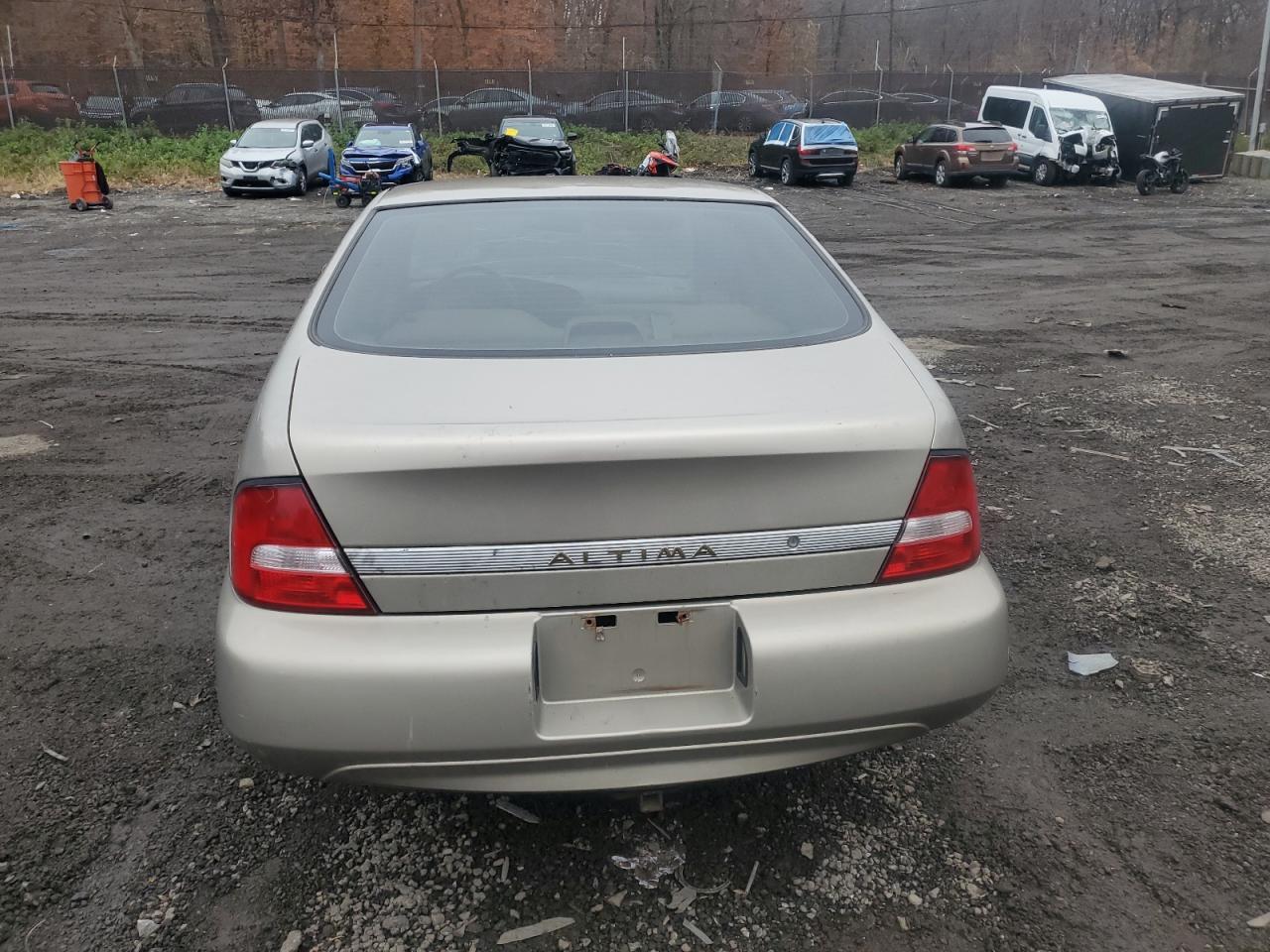 2000 NISSAN ALTIMA