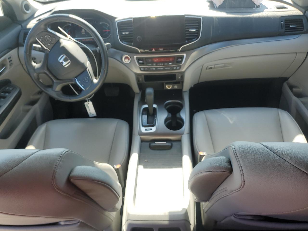 2020 HONDA PILOT