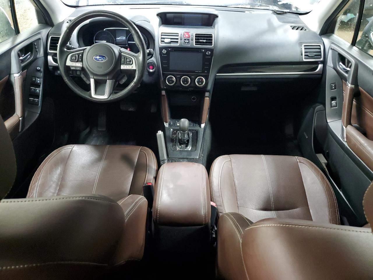 2018 SUBARU FORESTER