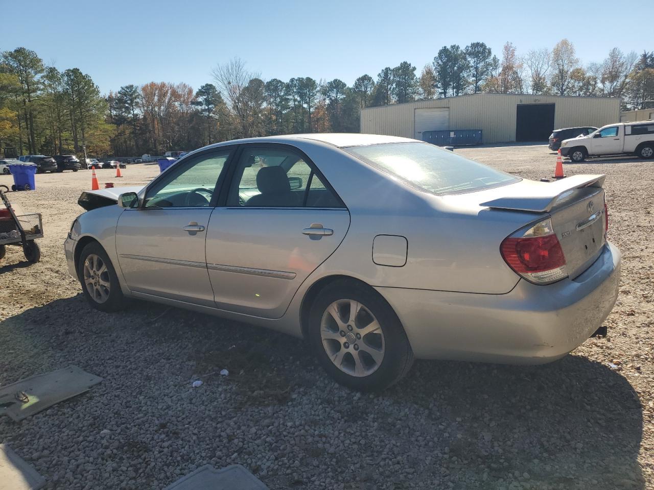 2005 TOYOTA CAMRY