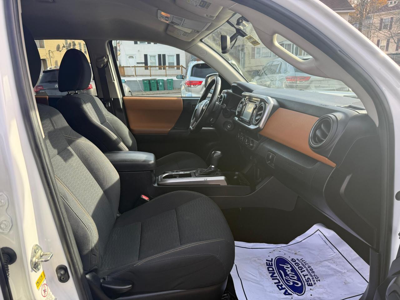 2016 TOYOTA TACOMA