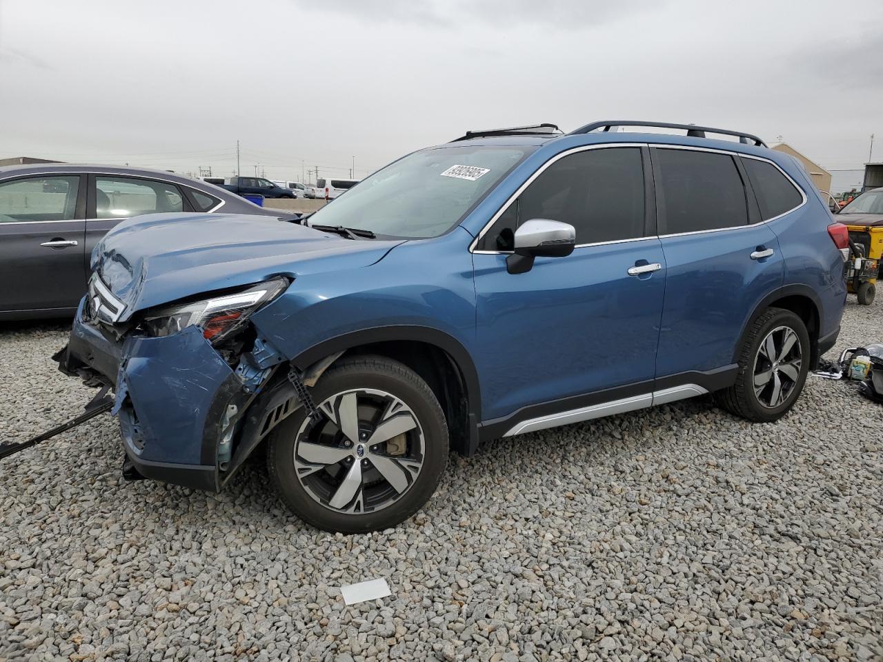 2019 SUBARU FORESTER