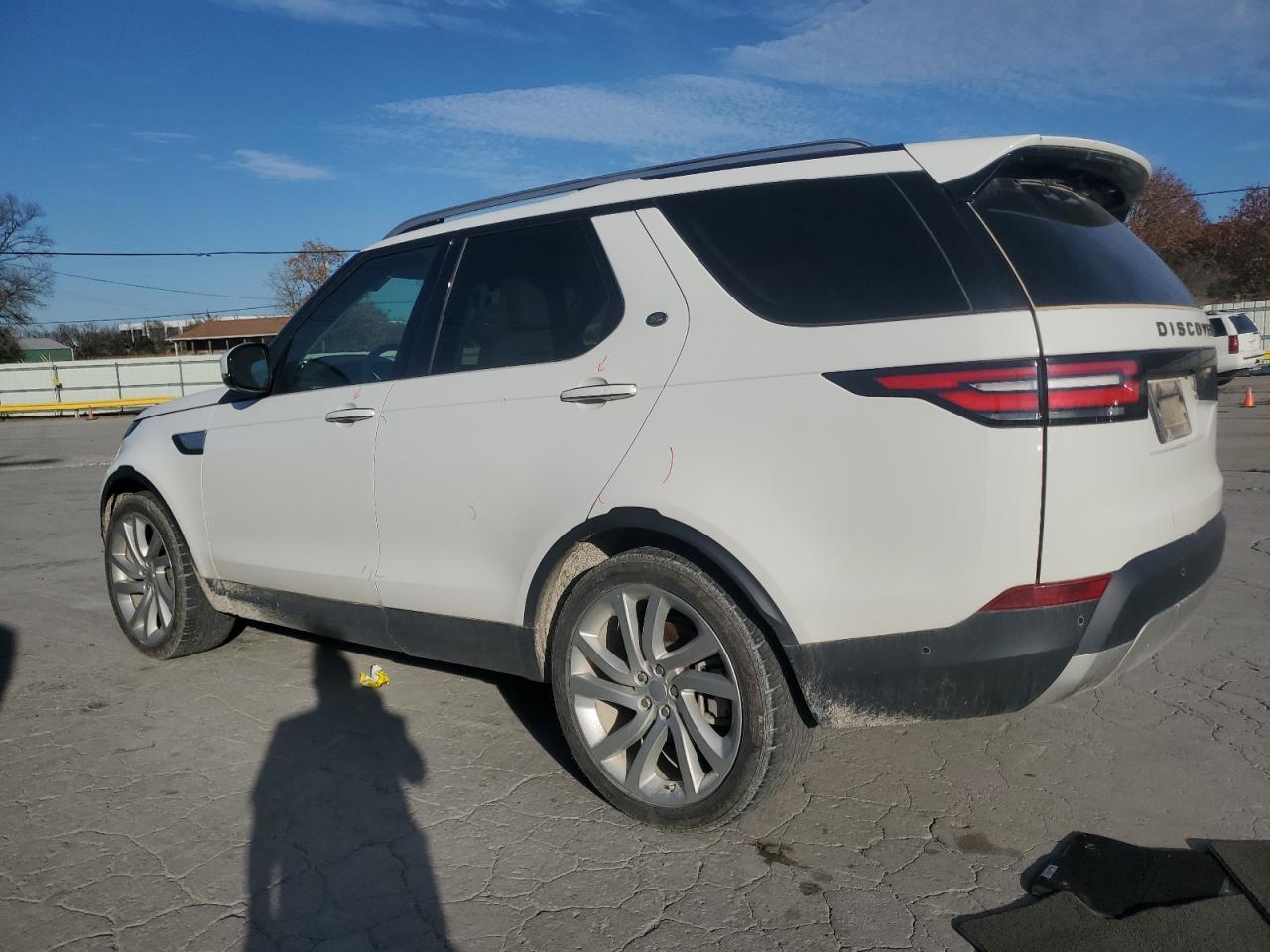 2018 LAND ROVER Discovery