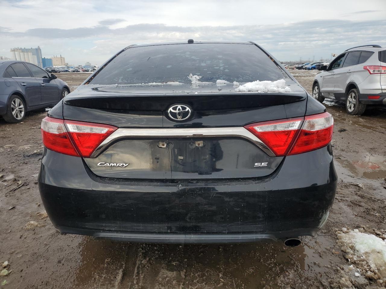 2016 TOYOTA CAMRY