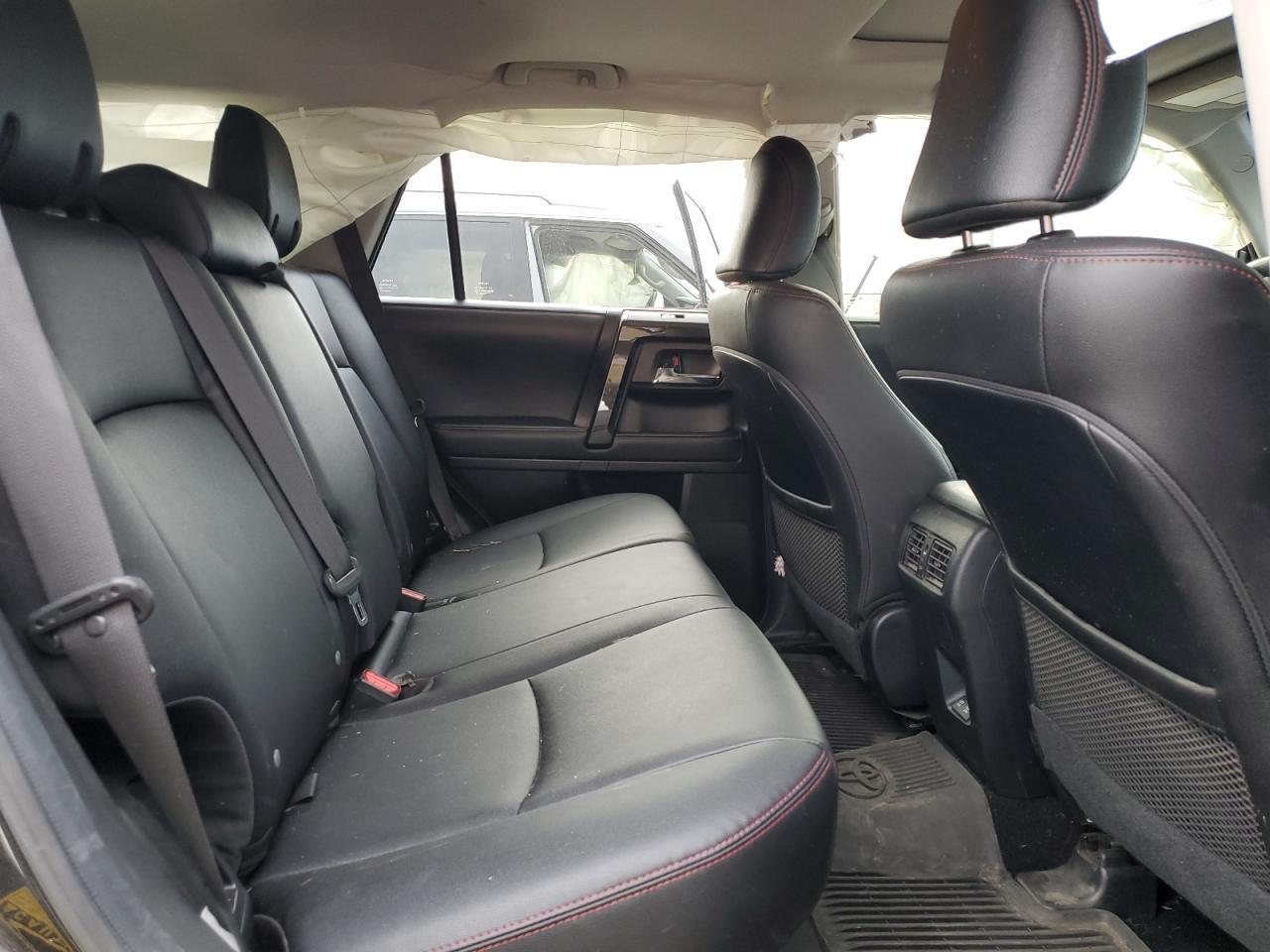 2022 TOYOTA 4Runner