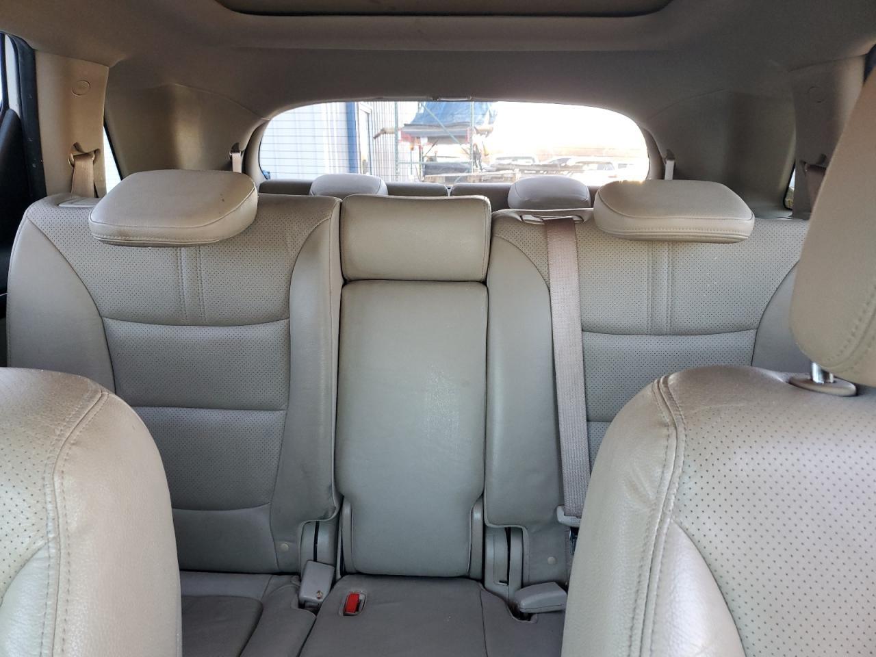 2011 KIA SORENTO