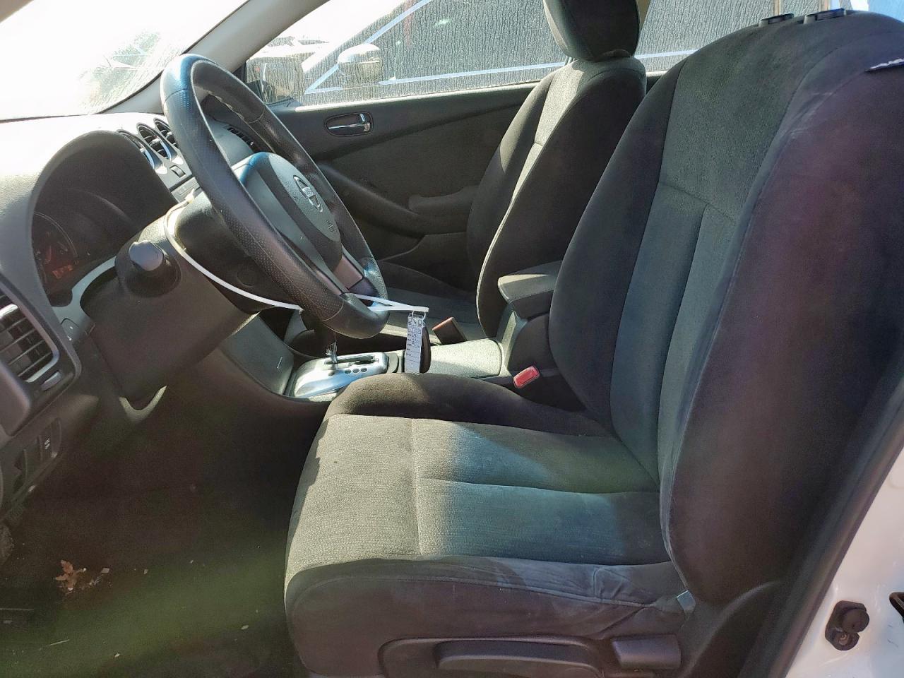 2010 NISSAN ALTIMA