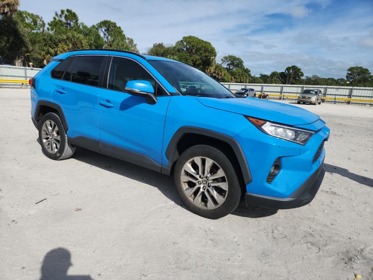 2021 TOYOTA RAV4