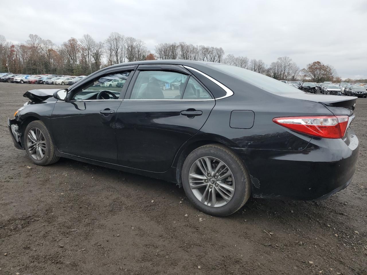 2015 TOYOTA CAMRY