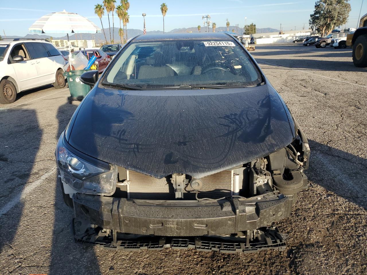 2018 TOYOTA COROLLA