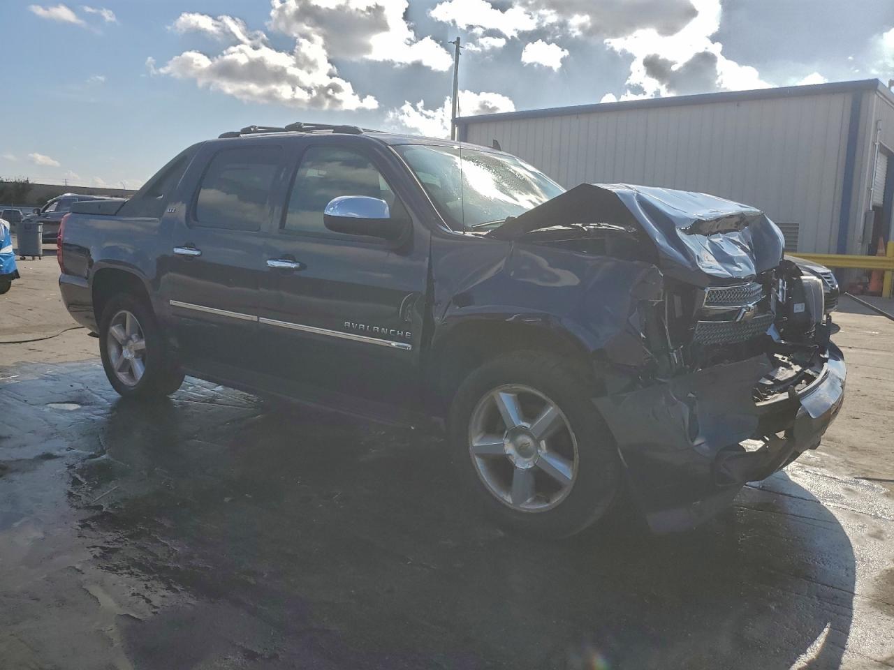 2010 CHEVROLET Avalanche