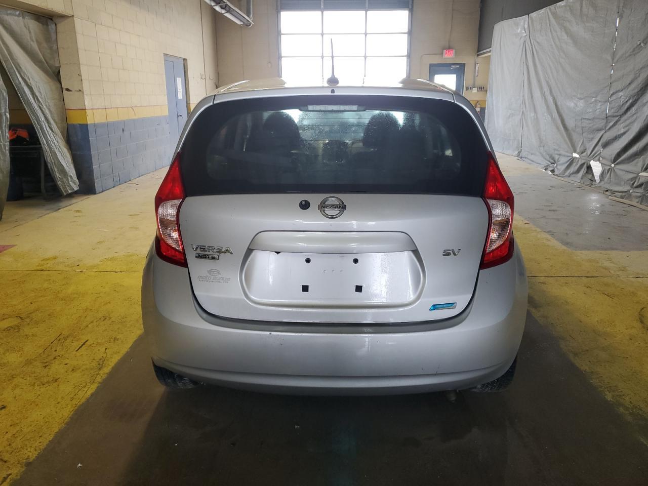2016 NISSAN Versa Note