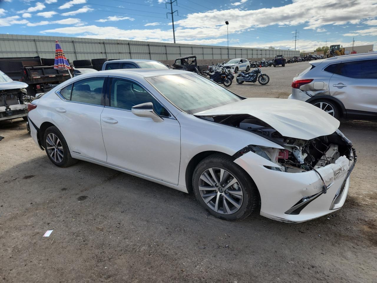 2020 LEXUS ES 300H