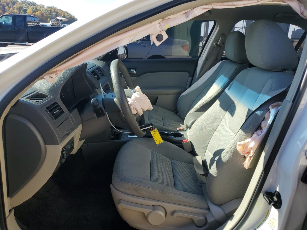 2010 FORD FUSION