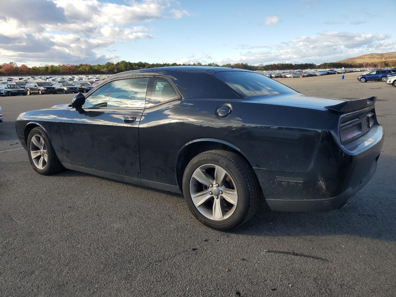 2017 DODGE Challenger