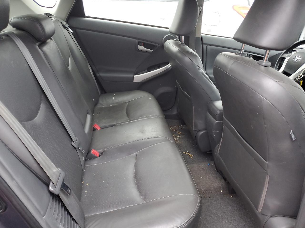2011 TOYOTA PRIUS