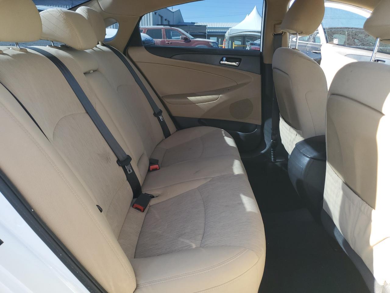 2013 HYUNDAI SONATA