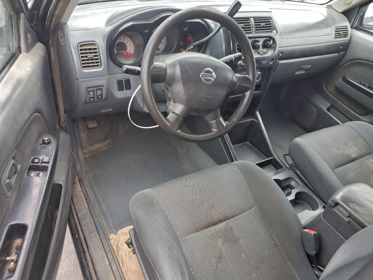2004 NISSAN Frontier