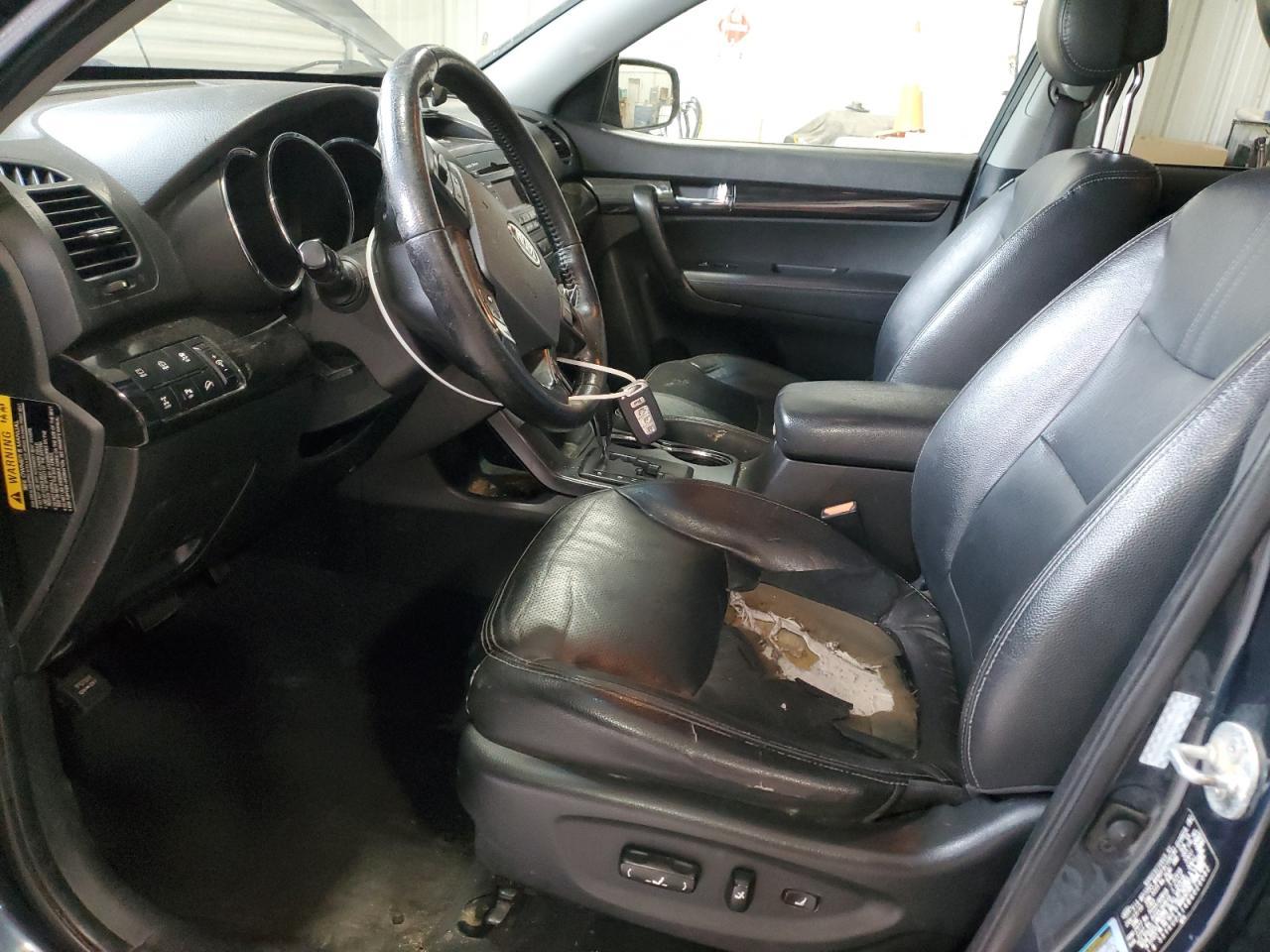 2011 KIA SORENTO