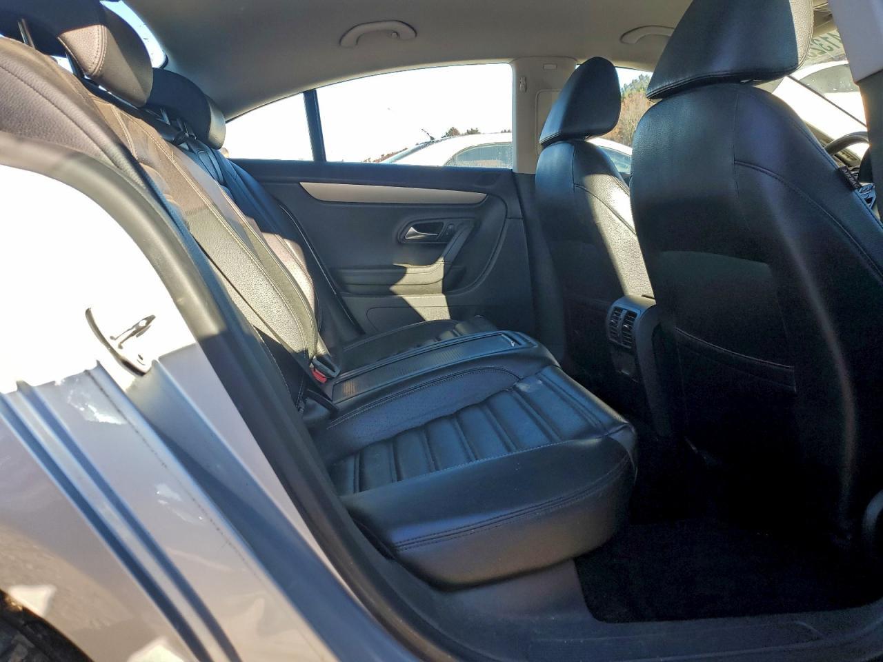2011 VOLKSWAGEN CC