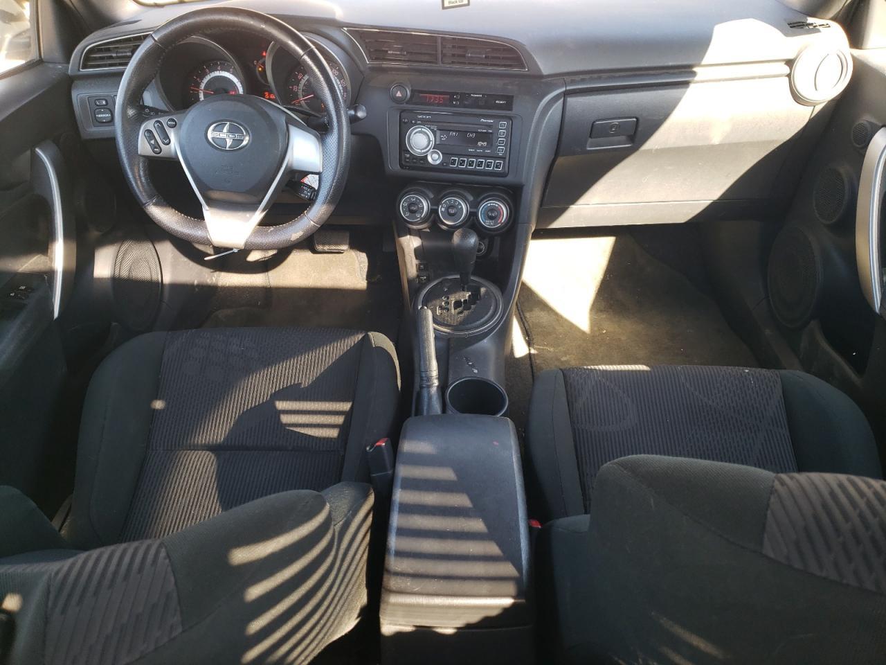 2011 TOYOTA SCION