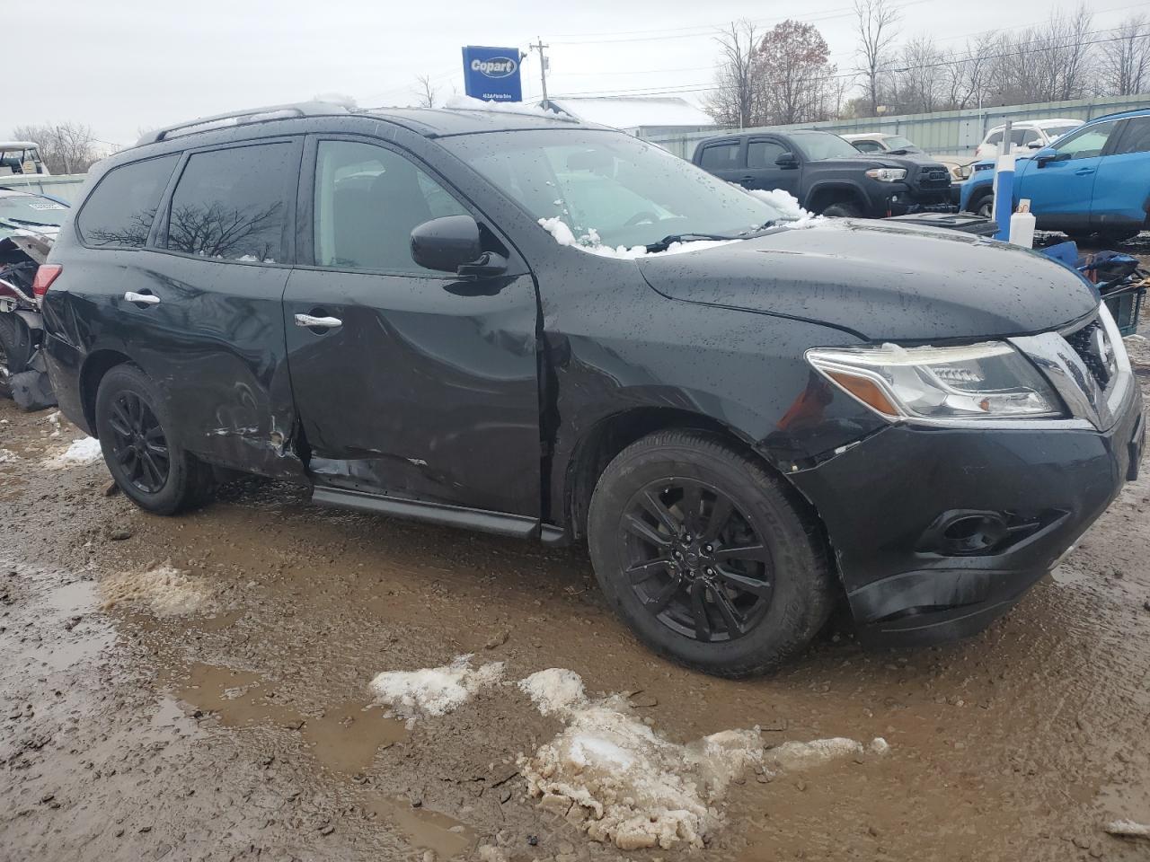 2015 NISSAN PATHFINDER