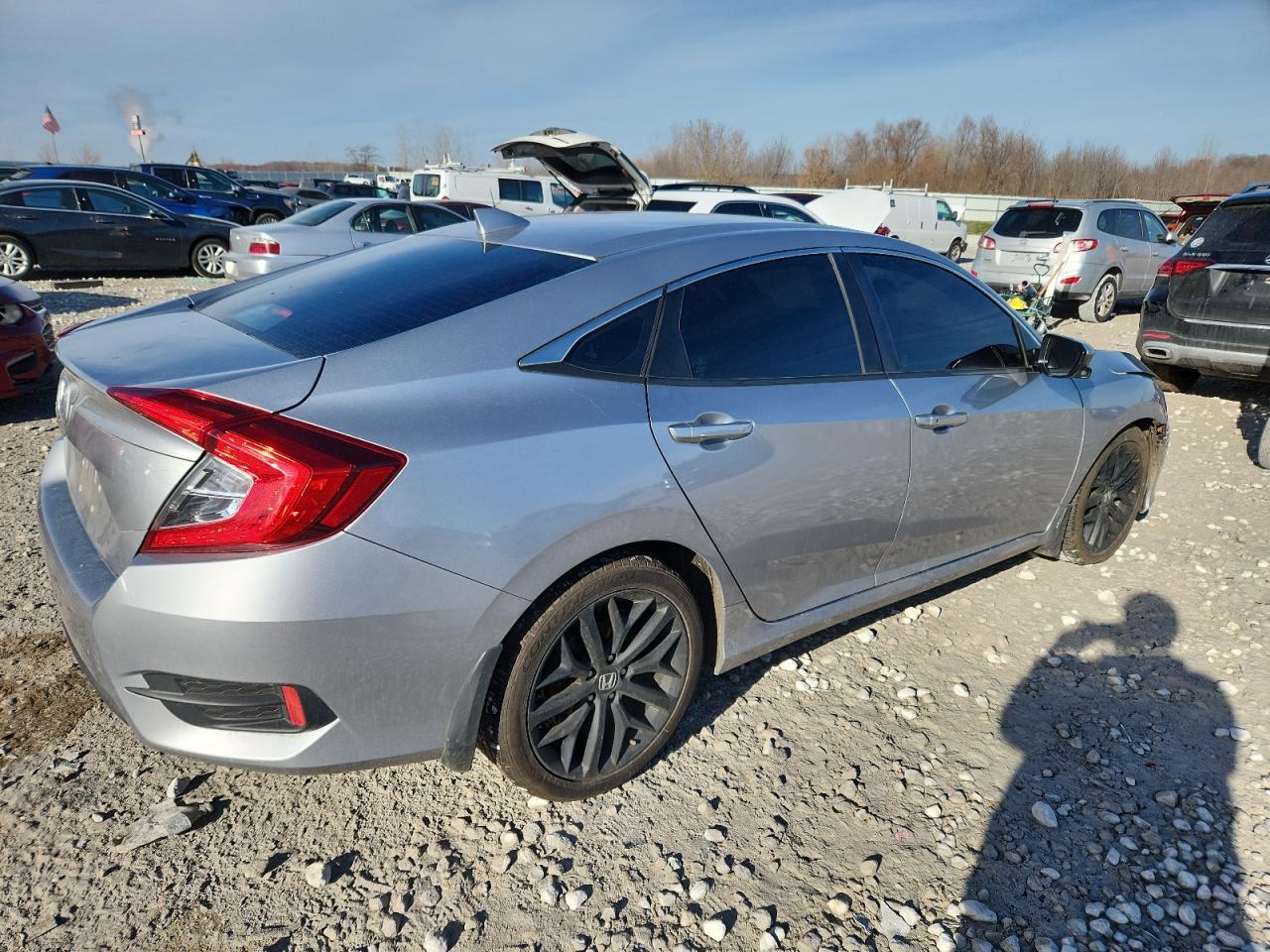 2018 HONDA CIVIC