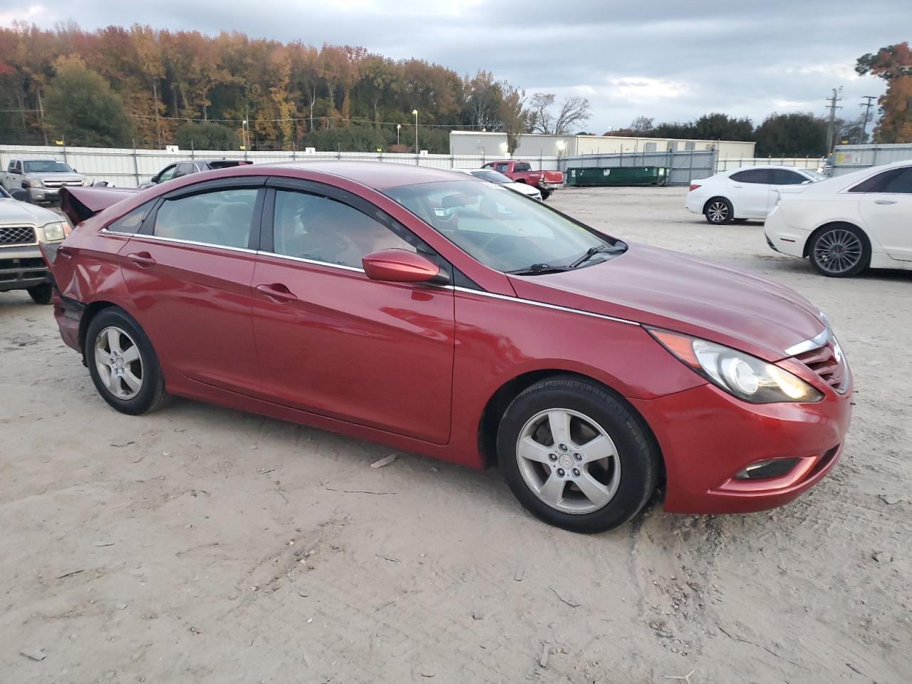 2011 HYUNDAI SONATA