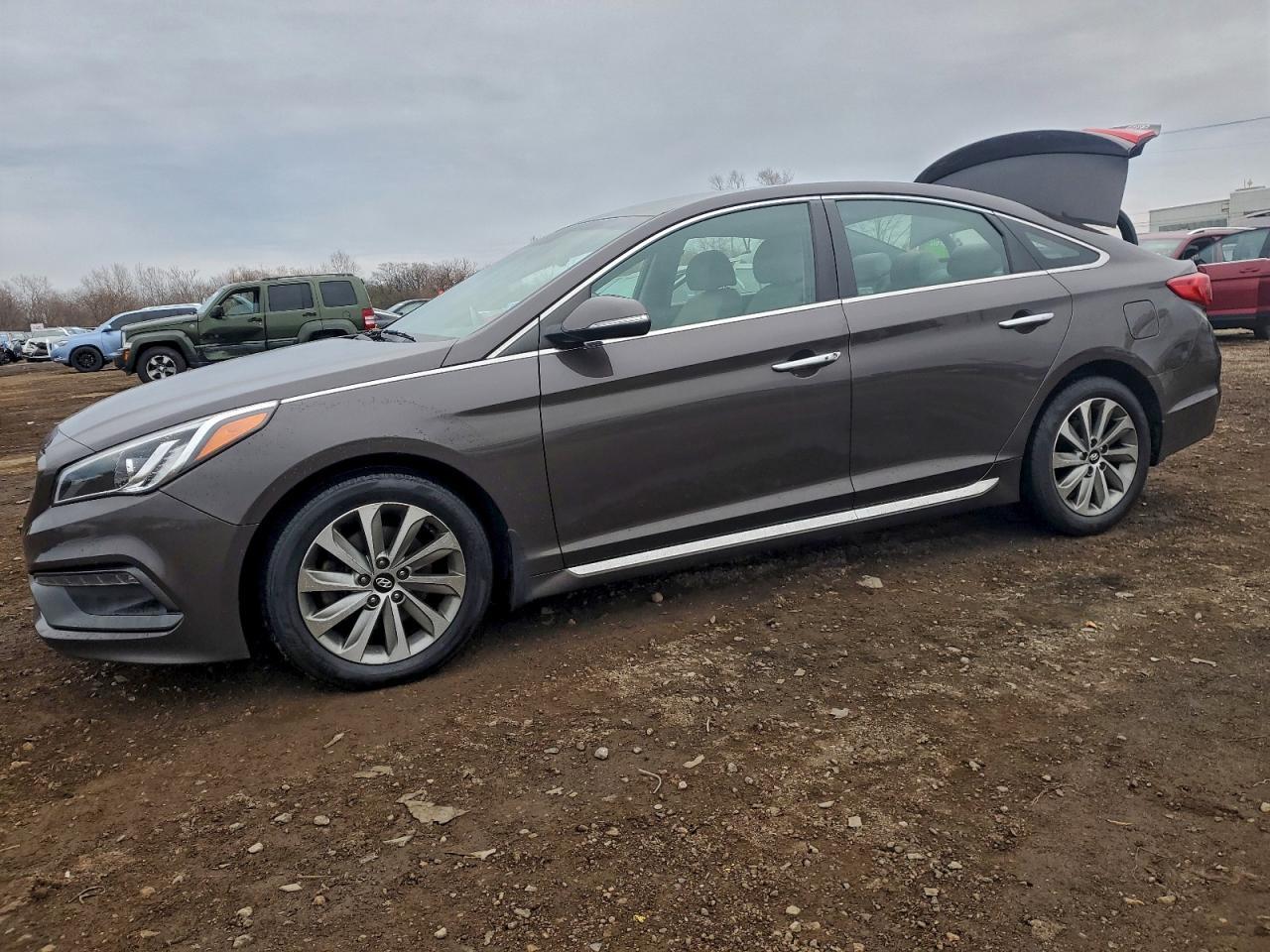 2016 HYUNDAI SONATA