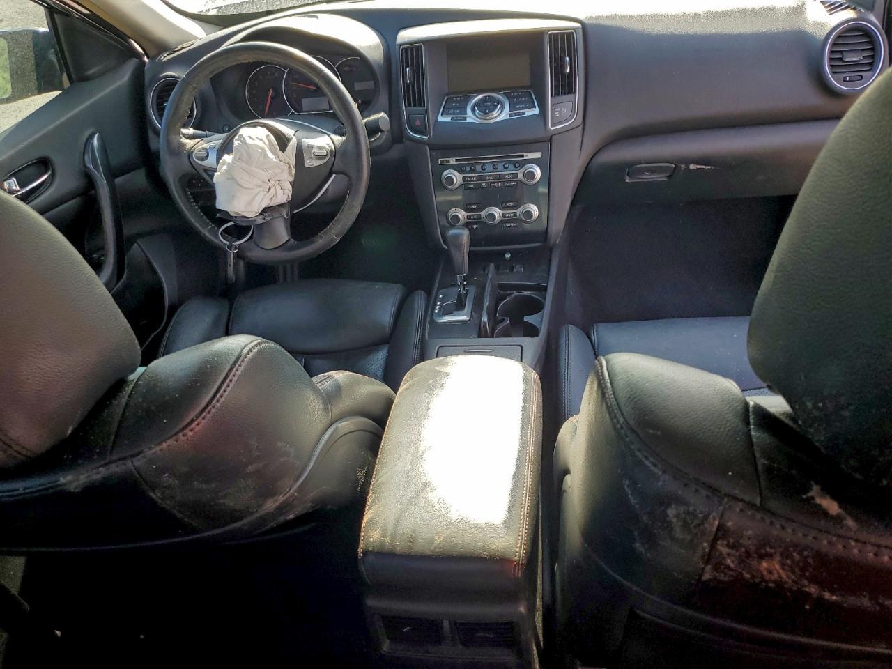 2014 NISSAN Maxima