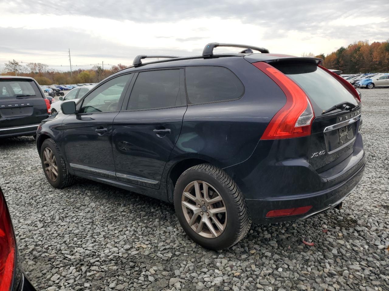 2017 VOLVO XC60