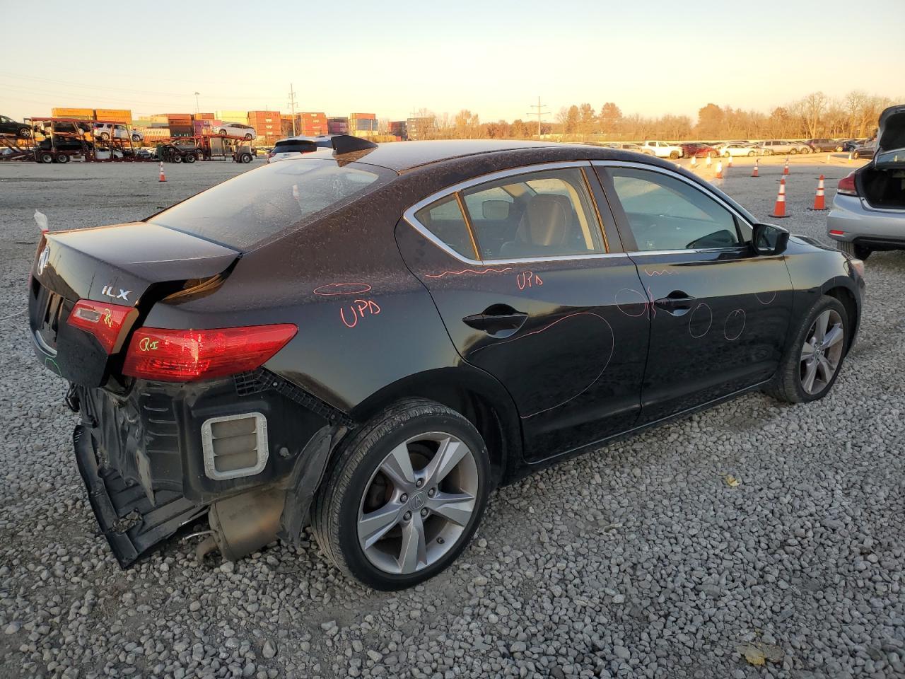 2013 ACURA ILX