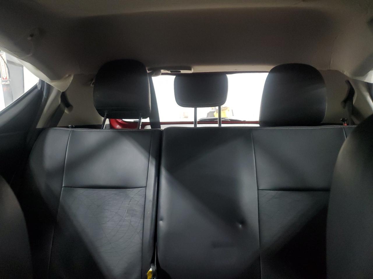 2017 TOYOTA Prius c