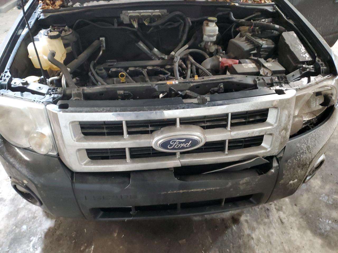 2009 FORD ESCAPE