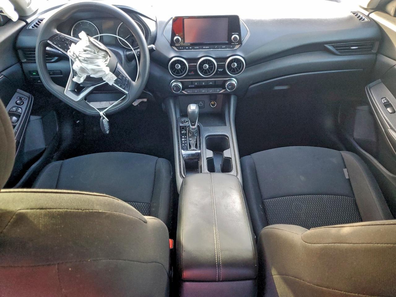 2022 NISSAN SENTRA