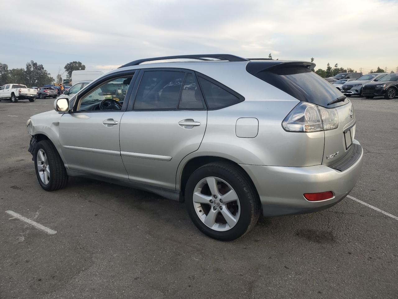 2005 LEXUS Rx 330