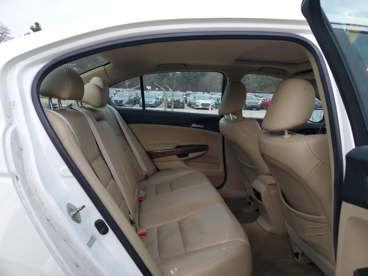 2011 HONDA ACCORD