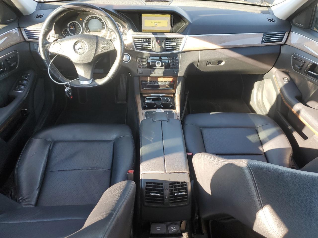 2011 MERCEDES-BENZ E-Class