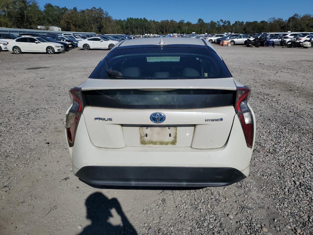 2016 TOYOTA PRIUS