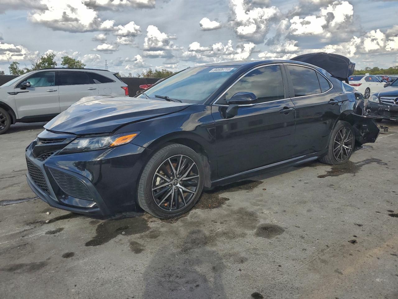 2022 TOYOTA CAMRY