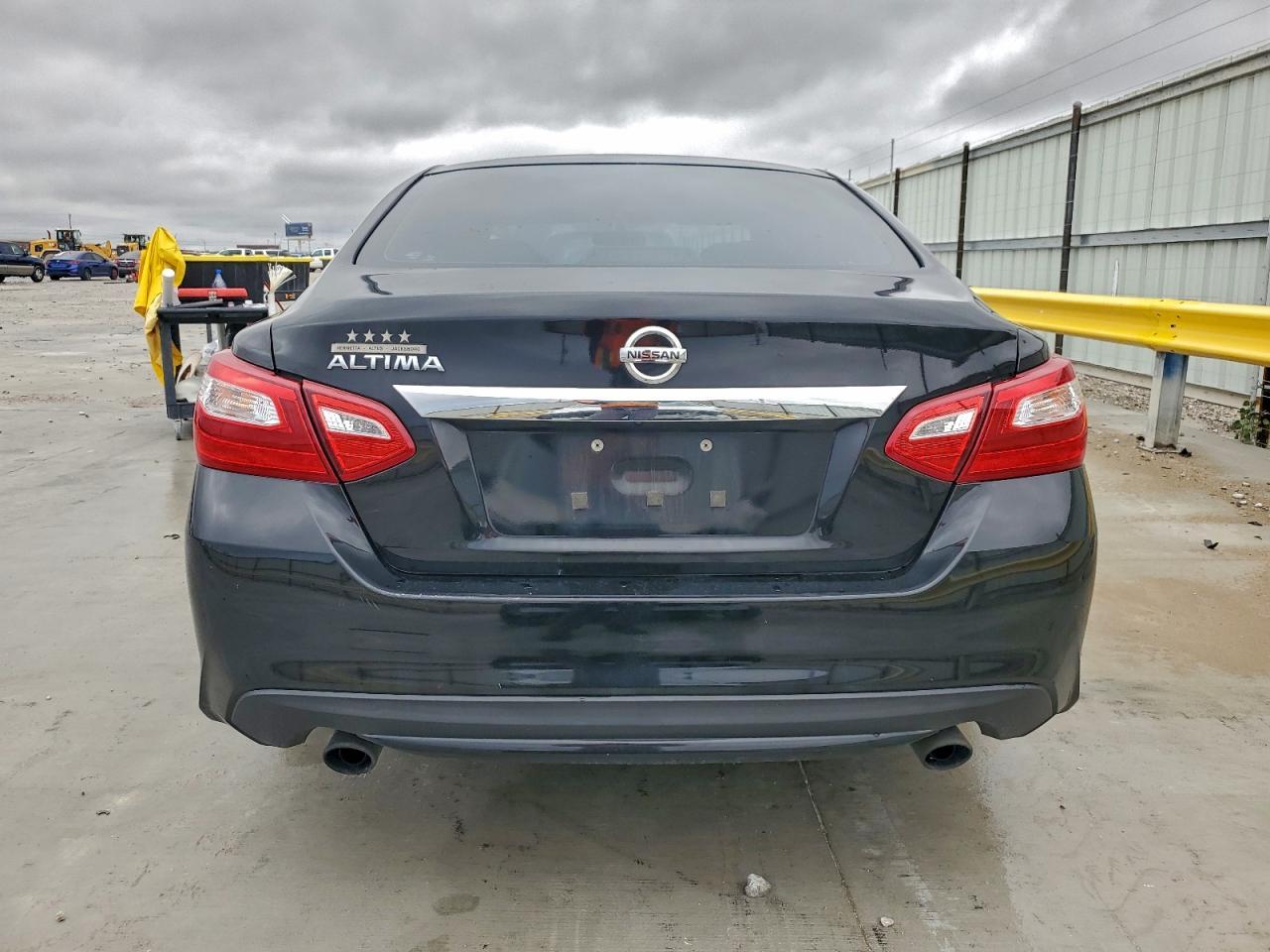 2017 NISSAN ALTIMA