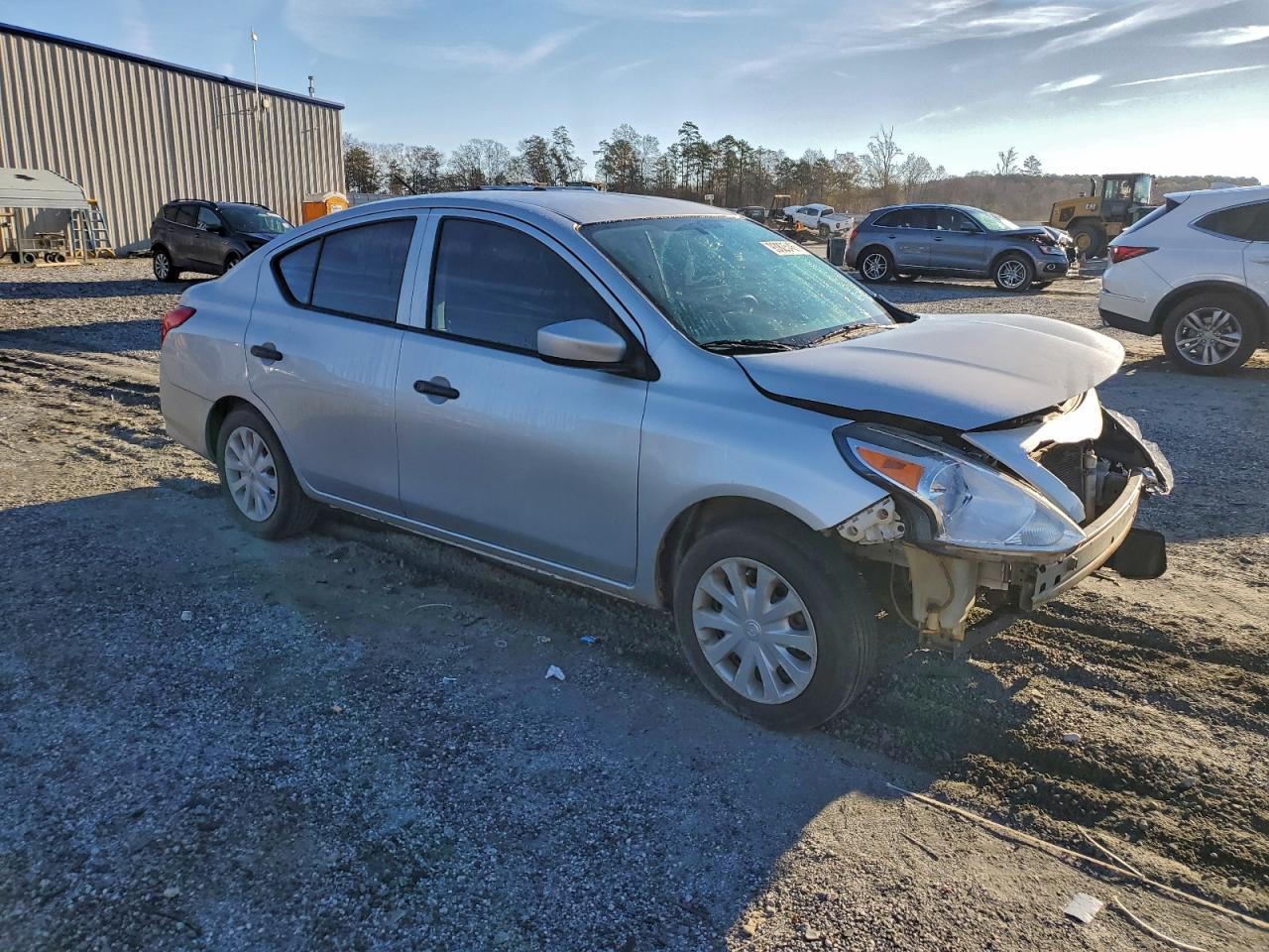 2017 NISSAN VERSA