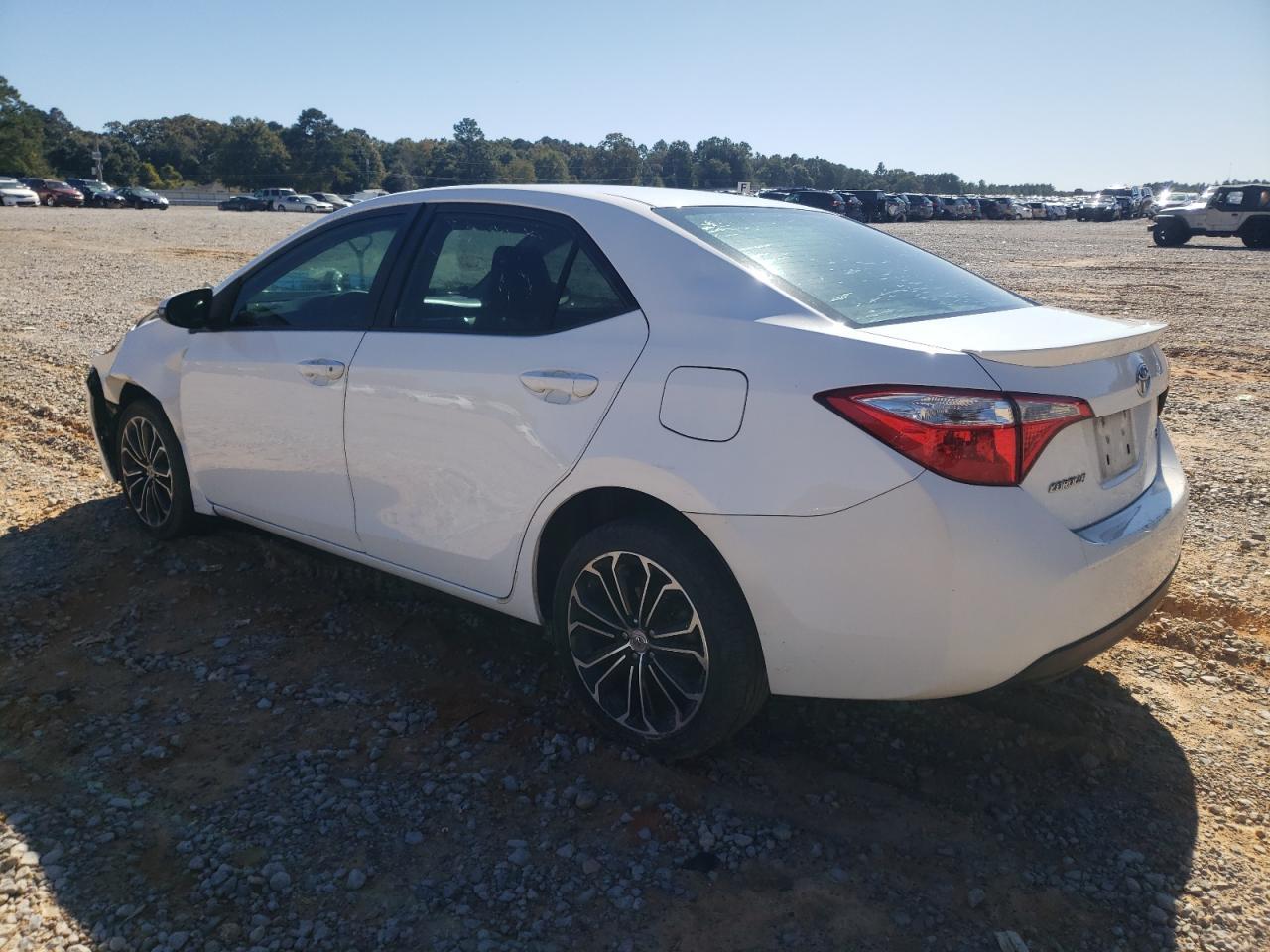 2015 TOYOTA COROLLA