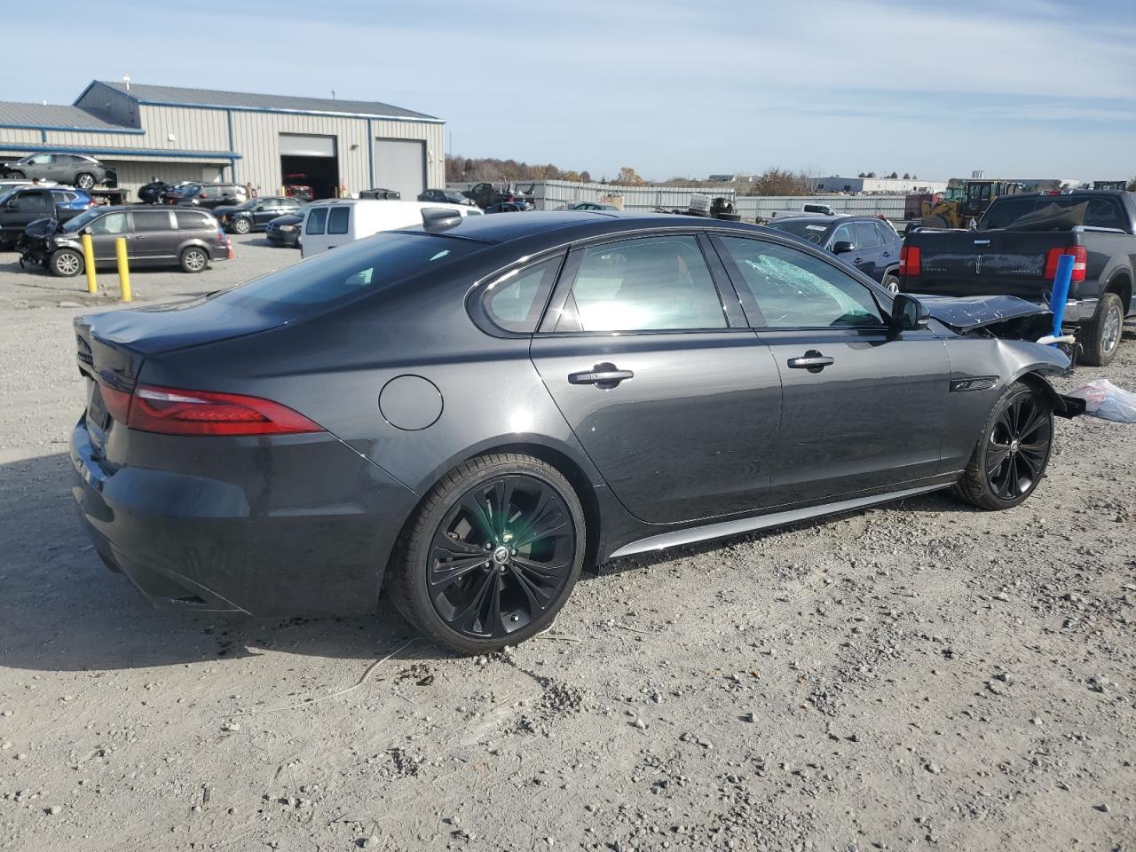 2024 JAGUAR XF