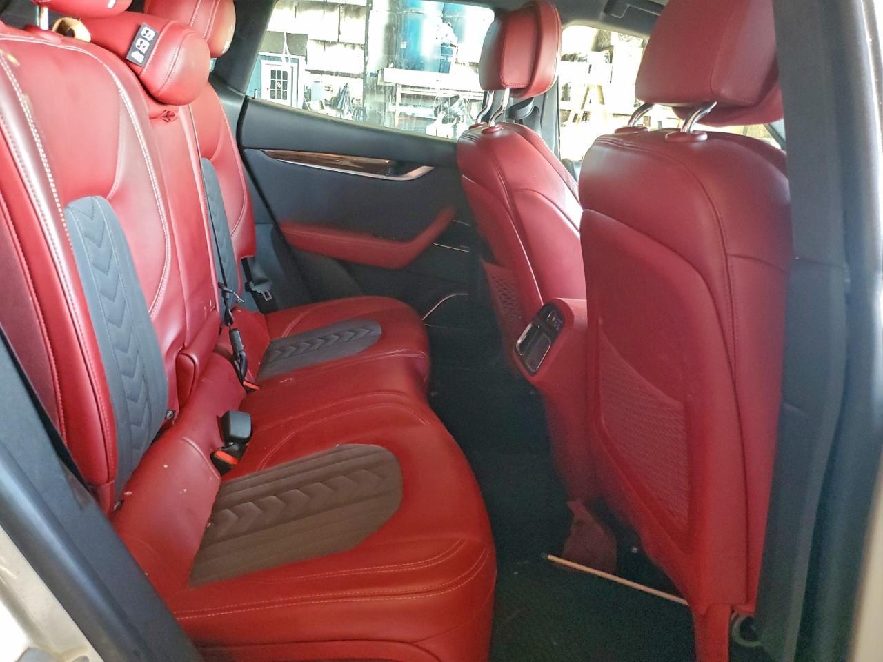 2017 MASERATI Levante