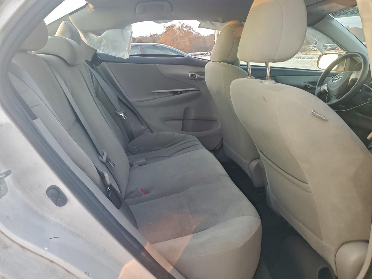 2012 TOYOTA COROLLA