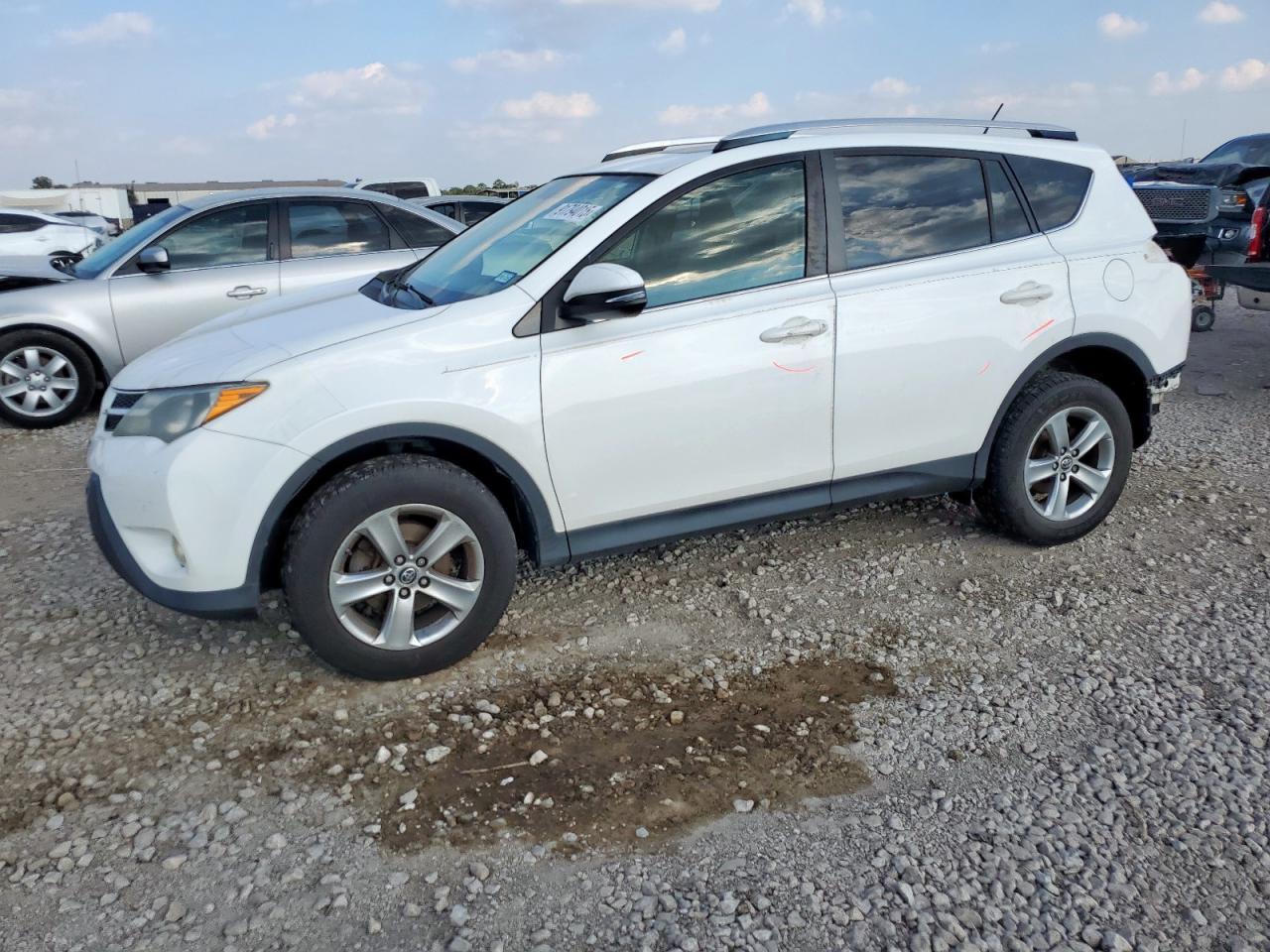 2015 TOYOTA RAV4
