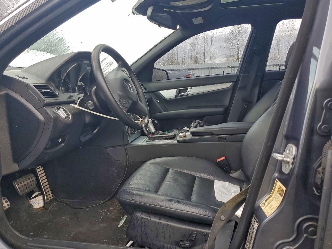 2011 MERCEDES-BENZ C-CLASS