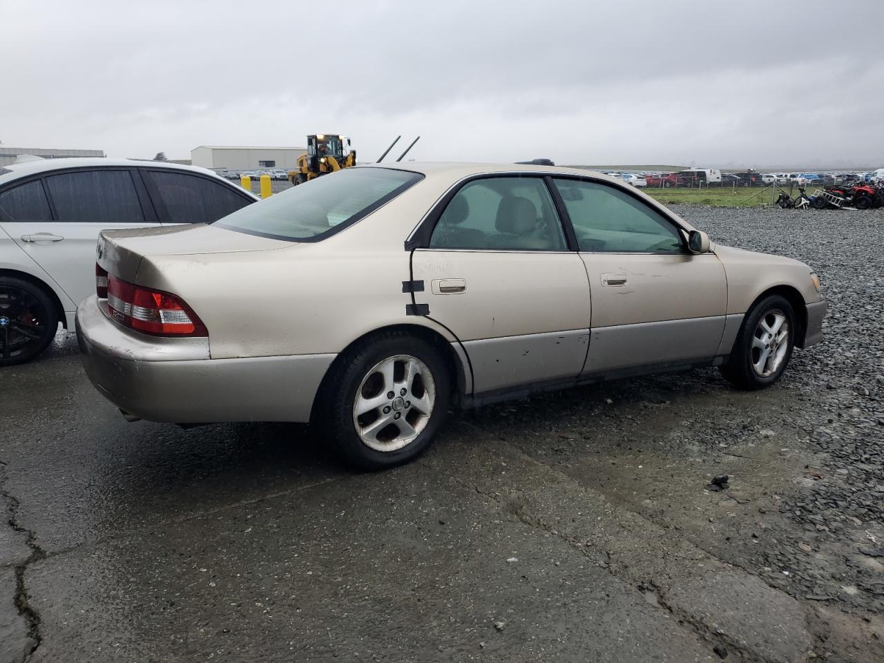 2000 LEXUS Es 300